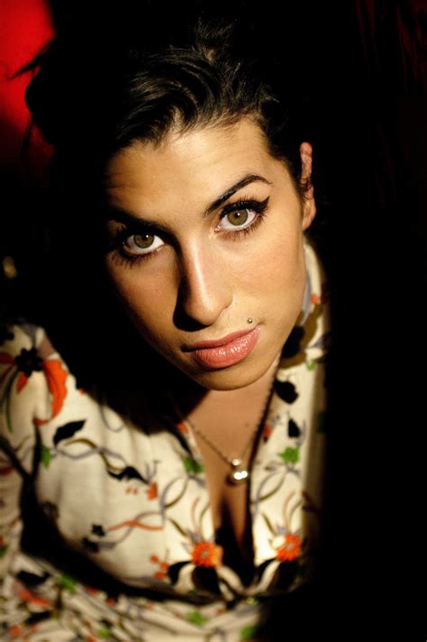 amy winehouse pussy|30 Stunning Amy Winehouse Photos To Remind Us All What An。